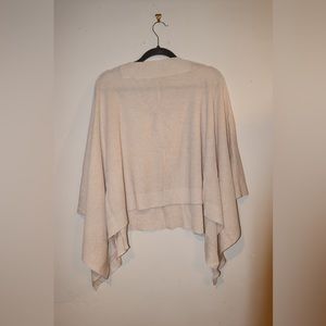 Lululemon beige poncho